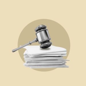 Court,Records,,Lawyer,Gavel,,Pile,Of,Documents,,Solving,Cases,,Justice,